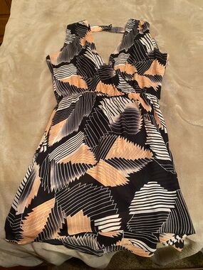 Parker Black, Peach & White Sleeveless V-Neck Dress